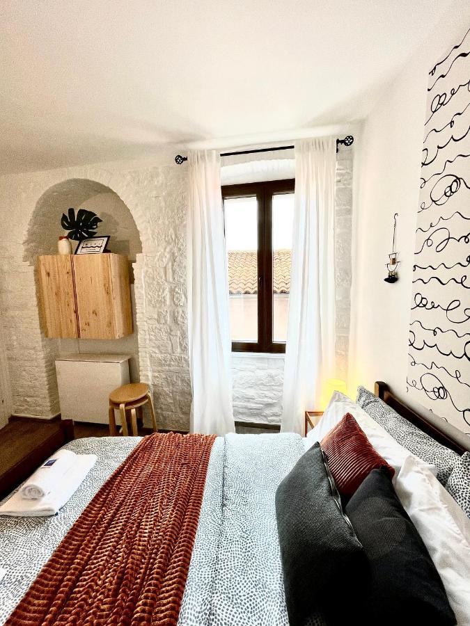 Rooms & Apartments La Casa Di Loreto Rovinj Exteriör bild